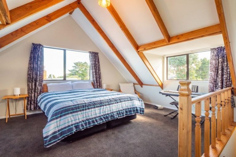 Photo of property in 326 Highcliff Road, Highcliff, Dunedin, 9013