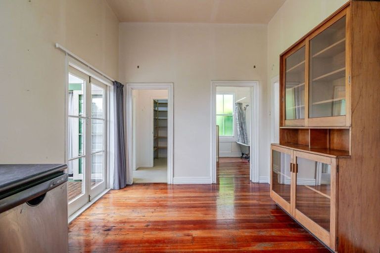 Photo of property in 5 Hereford Street, West End, Palmerston North, 4410