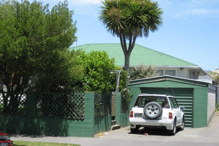 Photo of property in 2/31 Pinehurst Crescent, Russley, Christchurch, 8042