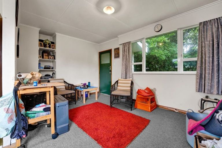 Photo of property in 39 Gloag Street, Waverley, 4510