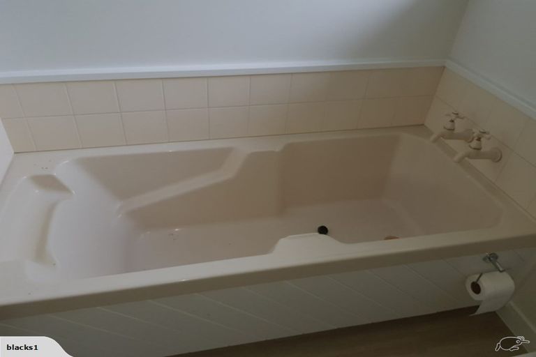 Photo of property in 629 Main North Road, Belfast, Christchurch, 8051