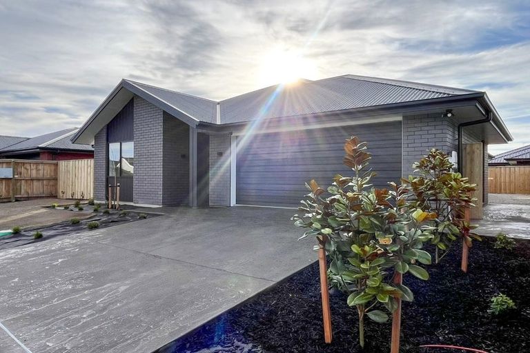 Photo of property in 42 Redbrook Road, Casebrook, Christchurch, 8051