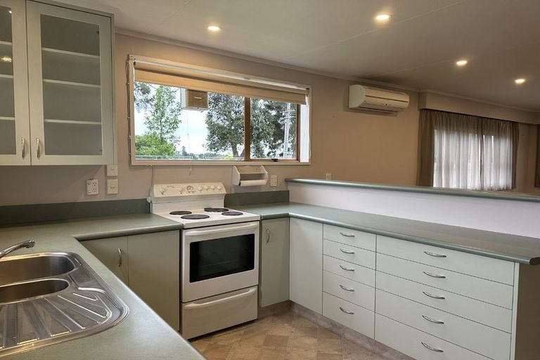 Photo of property in 1a Knights Grove, Otaki, 5512