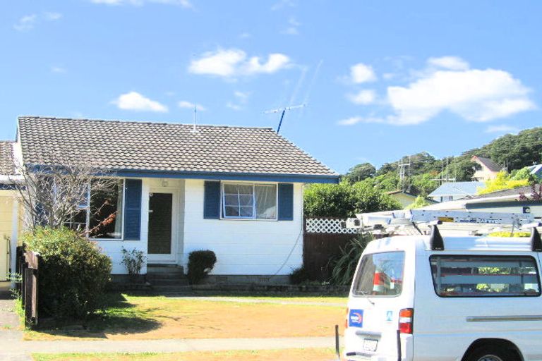 Photo of property in 2/1 Beryl Grove, Birchville, Upper Hutt, 5018