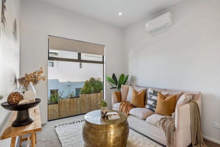 Photo of property in 1024b Papamoa Beach Road, Papamoa Beach, 3118