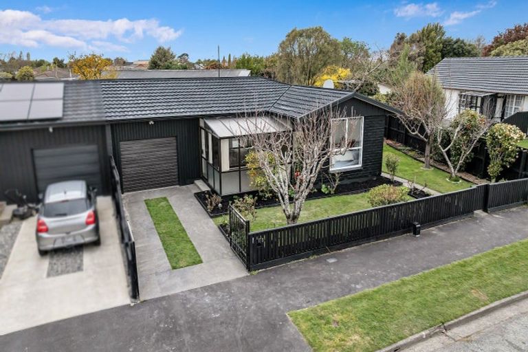 Photo of property in 2/11 Blairdon Place, Bishopdale, Christchurch, 8053