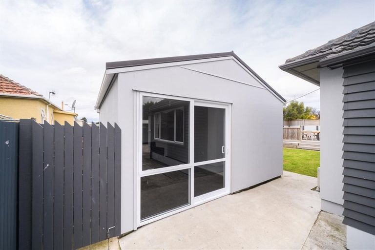 Photo of property in 732a Tremaine Avenue, Palmerston North, 4414