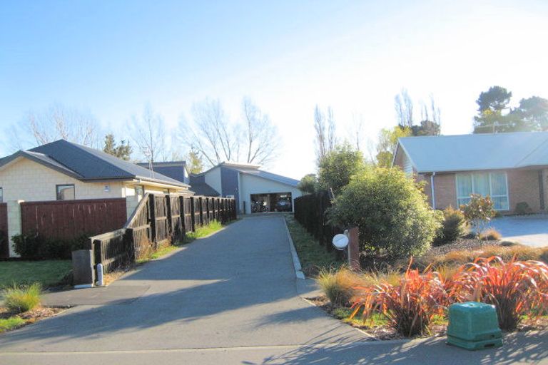 Photo of property in 21 Hemingway Place, Spencerville, Christchurch, 8083