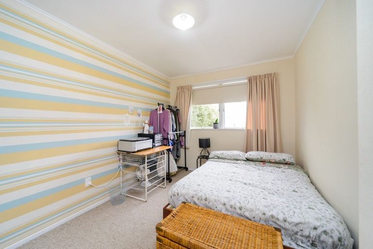 Photo of property in 2/360 College Street, West End, Palmerston North, 4410