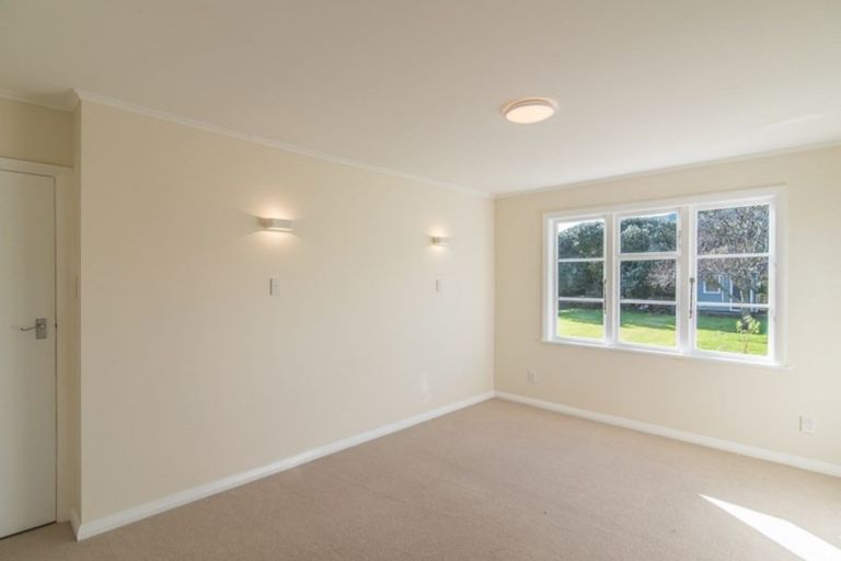 Photo of property in 3 Koromiko Road, Waikanae, 5036
