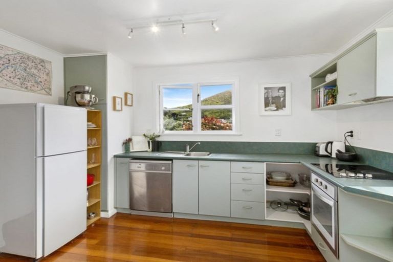 Photo of property in 18 Fox Street, Ngaio, Wellington, 6035