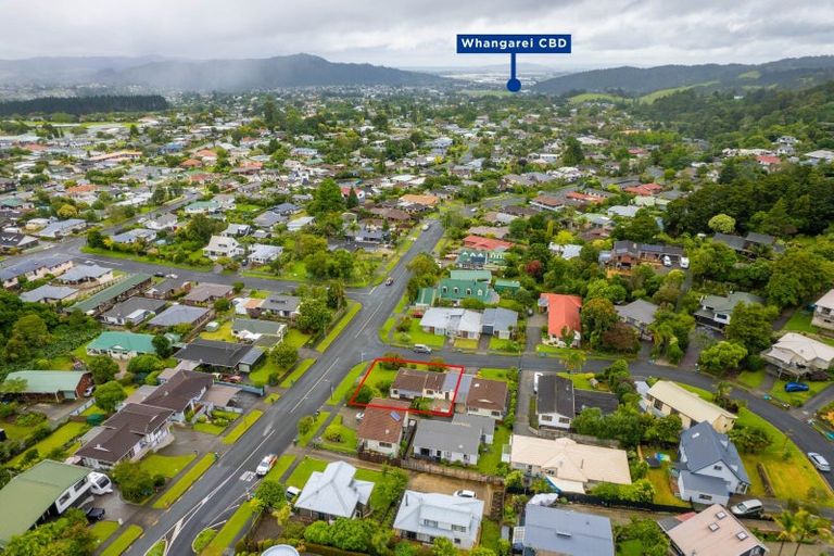 Photo of property in 1/191 Fairway Drive, Te Kamo, Whangarei, 0112