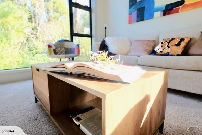 Photo of property in 119a Weatherly Road, Torbay, Auckland, 0630