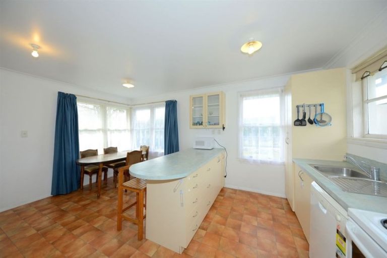 Photo of property in 7 Ealing Street, Northcote, Christchurch, 8052