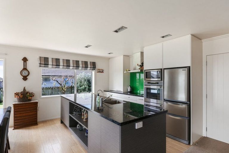 Photo of property in 9 Parkland Rise, Omokoroa, 3114