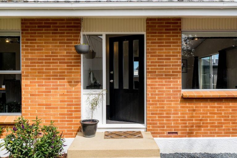 Photo of property in 21 Severn Street, Mosgiel, 9024