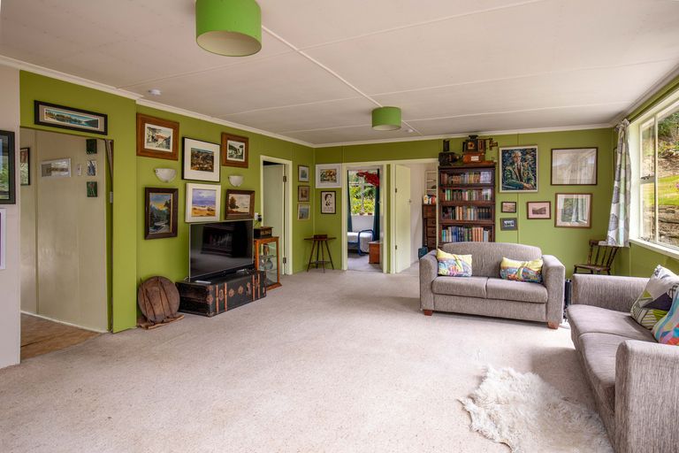 Photo of property in 3 Holloway Street, Clyde, 9330