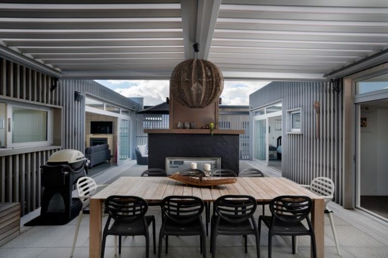 Photo of property in 12 Kurapoto Lane, Rainbow Point, Taupo, 3330