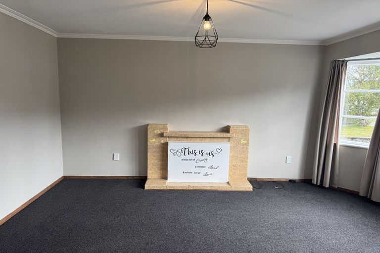 Photo of property in 88 Wellington Road, Wainuiomata, Lower Hutt, 5014