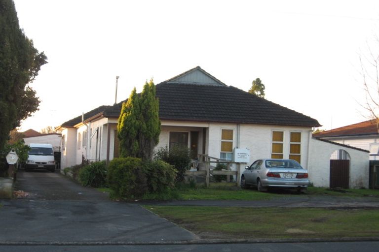 Photo of property in 57 Claude Street, Fairfield, Hamilton, 3214