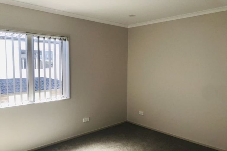 Photo of property in 77a Puhinui Road, Papatoetoe, Auckland, 2104