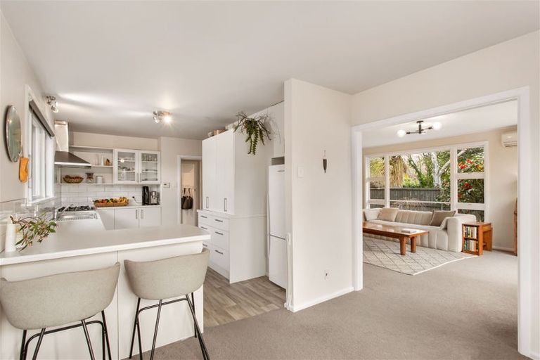 Photo of property in 196 Cashmere Road, Hoon Hay, Christchurch, 8025