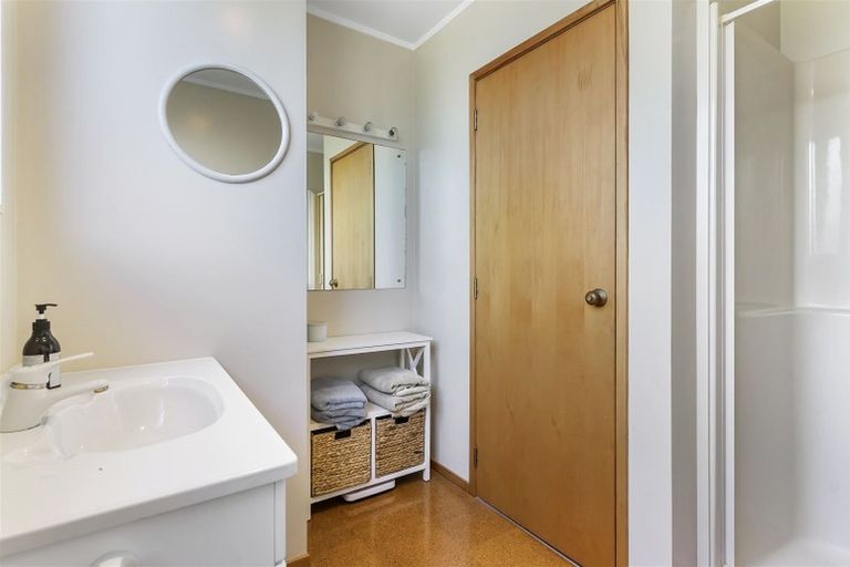 Photo of property in 257 Point View Drive, Dannemora, Auckland, 2016