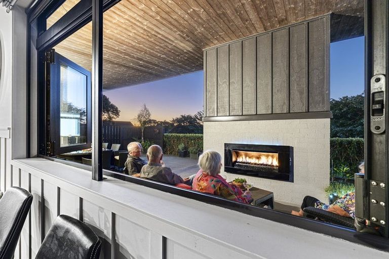 Photo of property in 14e Clinton Street, Fitzroy, New Plymouth, 4312