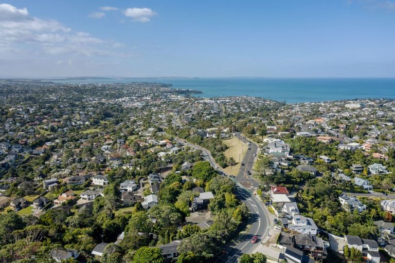 Photo of property in 167 Browns Bay Road, Browns Bay, Auckland, 0630