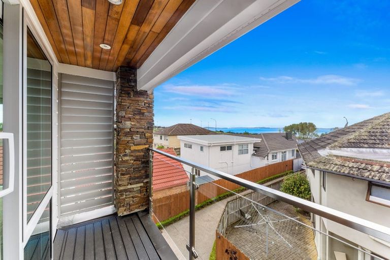 Photo of property in 21a Macleans Road, Bucklands Beach, Auckland, 2014