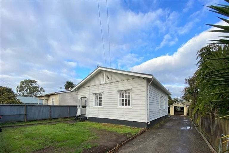 Photo of property in 6 Chelsea Avenue, Otahuhu, Auckland, 1062