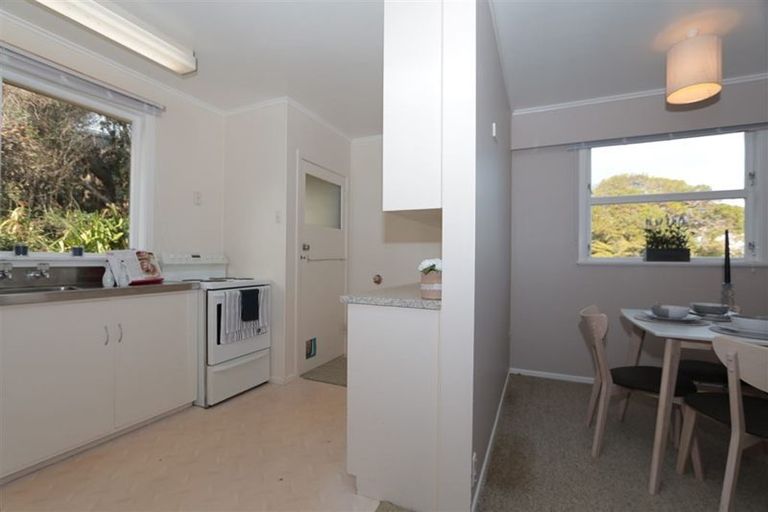 Photo of property in 16 Awarua Street, Ngaio, Wellington, 6035