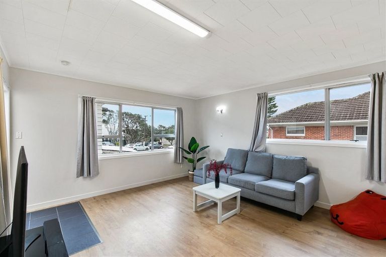 Photo of property in 256a Bucklands Beach Road, Bucklands Beach, Auckland, 2012