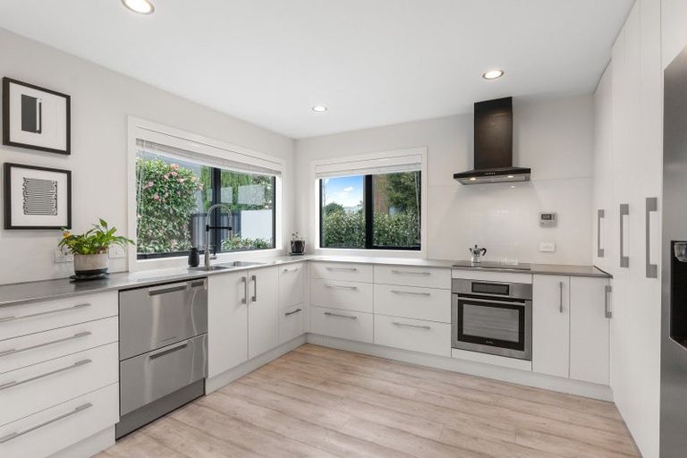 Photo of property in 30 Kilmarnock Street, Riccarton, Christchurch, 8011