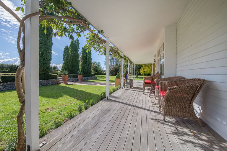 Photo of property in 277 Hororata Road, Hororata, Darfield, 7572