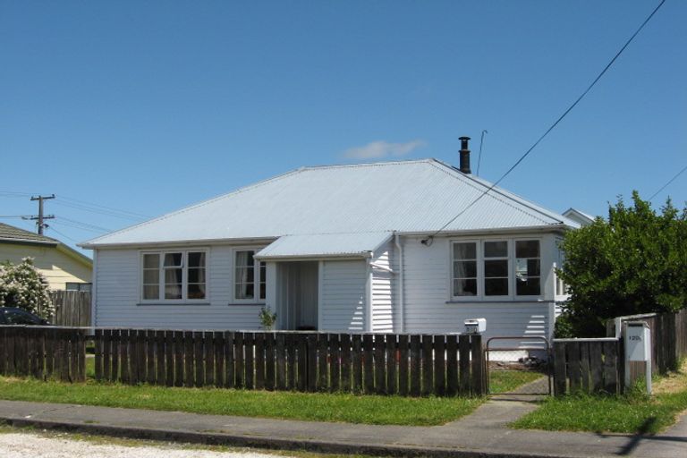 Photo of property in 120 Romilly Street, Westport, 7825