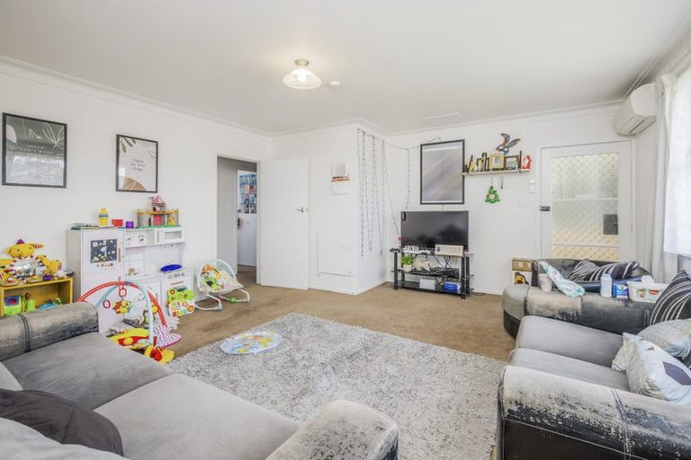 Photo of property in 51 President Avenue, Papakura, 2110