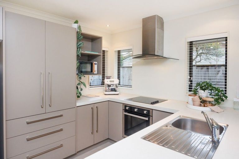 Photo of property in 120b Linton Street, West End, Palmerston North, 4410