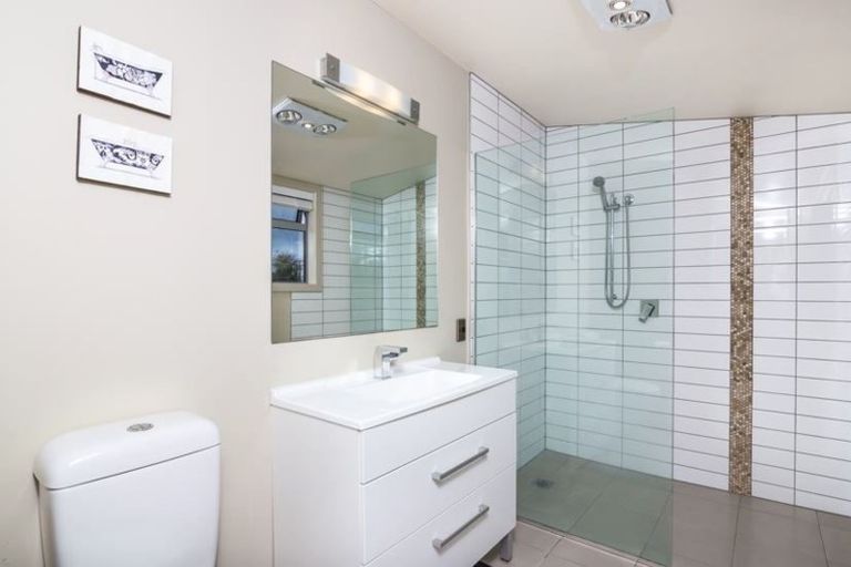 Photo of property in 2/26 Awanui Street, Hilltop, Taupo, 3330