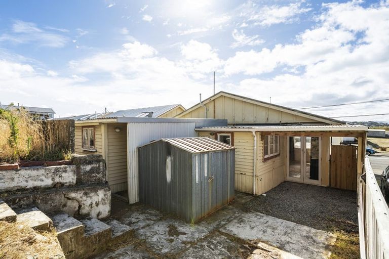 Photo of property in 26 Bridge Street, Rongotai, Wellington, 6022