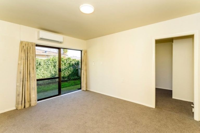 Photo of property in 2/271 Woodham Road, Linwood, Christchurch, 8062