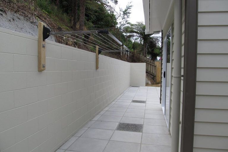 Photo of property in 16c Lincoln Avenue, Tawa, Wellington, 5028