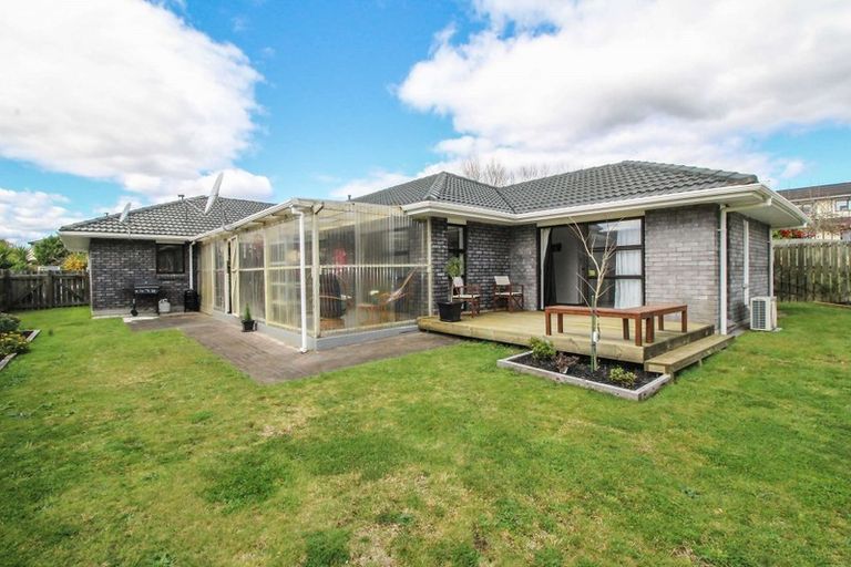 Photo of property in 15 Elmslie Place, Owhata, Rotorua, 3010