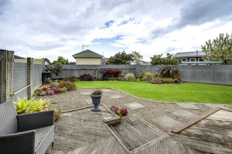 Photo of property in 14 Shearer Place, Pirimai, Napier, 4112
