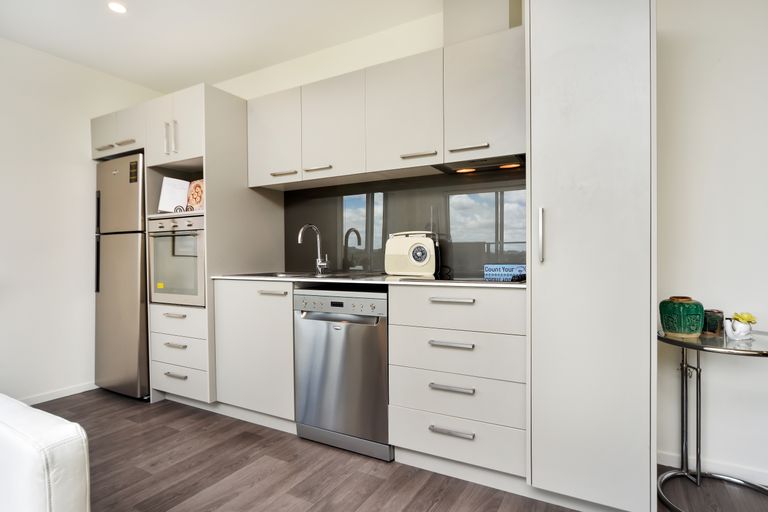 Photo of property in 301/160a Hobsonville Point Road, Hobsonville, Auckland, 0616