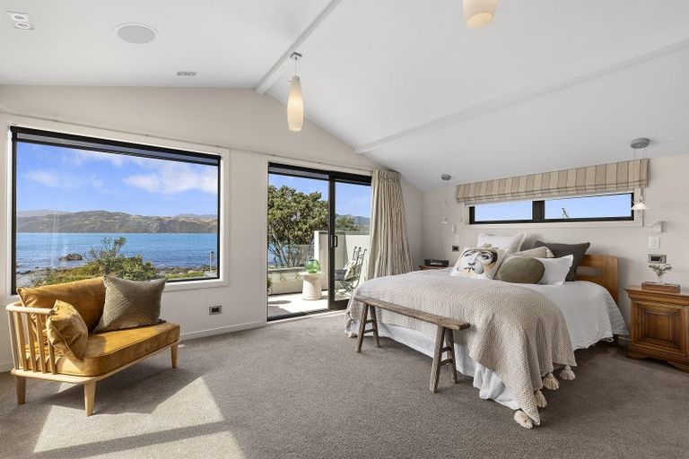 Photo of property in 160 Breaker Bay Road, Breaker Bay, Wellington, 6022