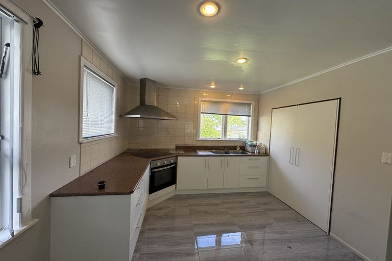 Photo of property in 1 Kohiwi Road, Manurewa, Auckland, 2102