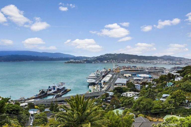 Photo of property in 57 Anne Street, Wadestown, Wellington, 6012