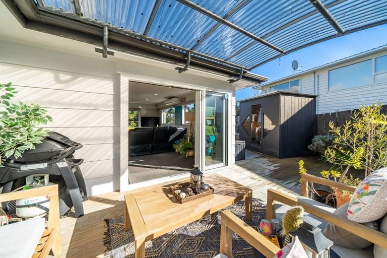 Photo of property in 19 Penryn Drive, Camborne, Porirua, 5026