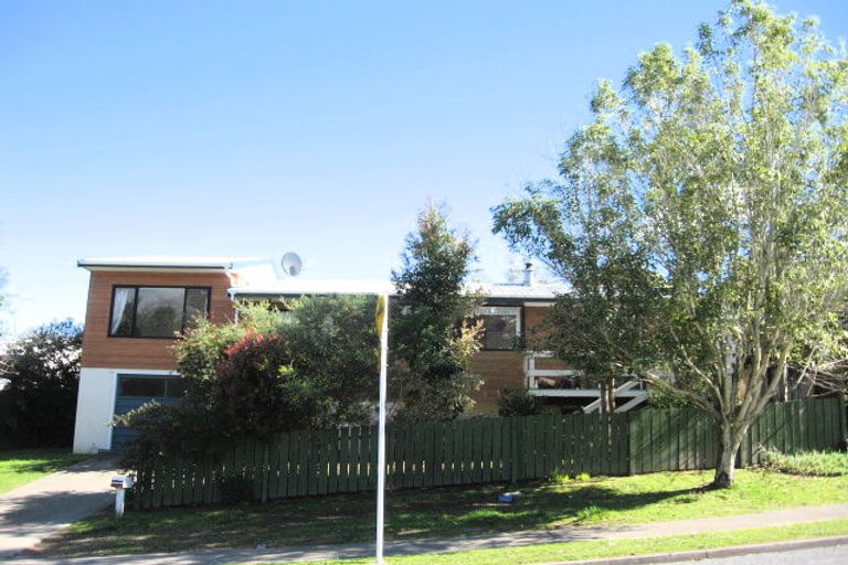 Photo of property in 30 Meander Drive, Welcome Bay, Tauranga, 3112